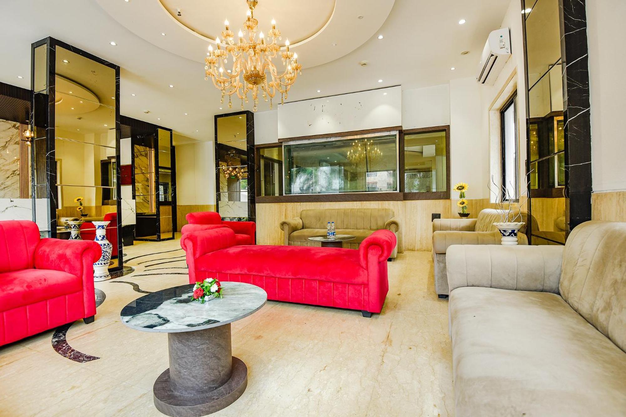 Fabhotel Prime Supreme - 700M From Vasco Da Gama Railway Station Marmagao エクステリア 写真