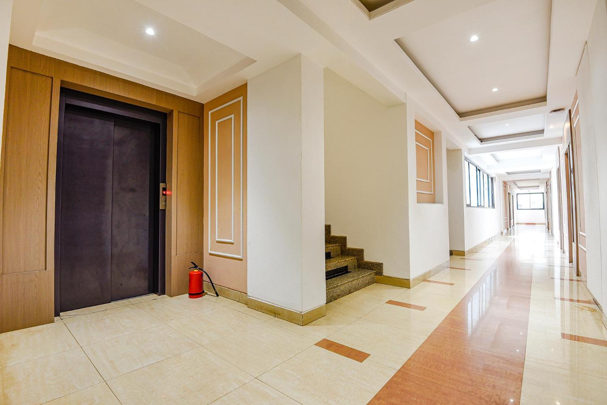 Fabhotel Prime Supreme - 700M From Vasco Da Gama Railway Station Marmagao エクステリア 写真