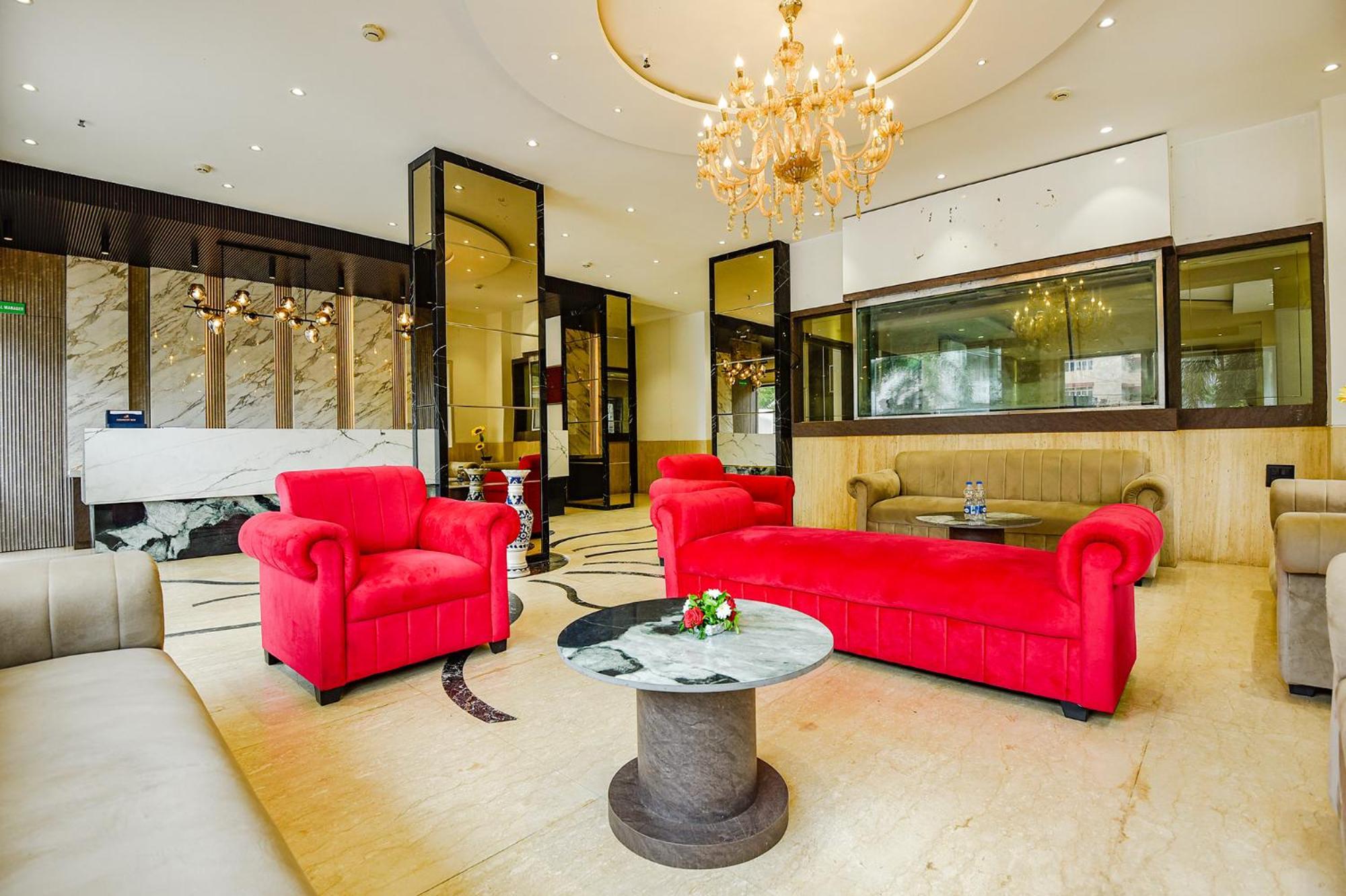 Fabhotel Prime Supreme - 700M From Vasco Da Gama Railway Station Marmagao エクステリア 写真