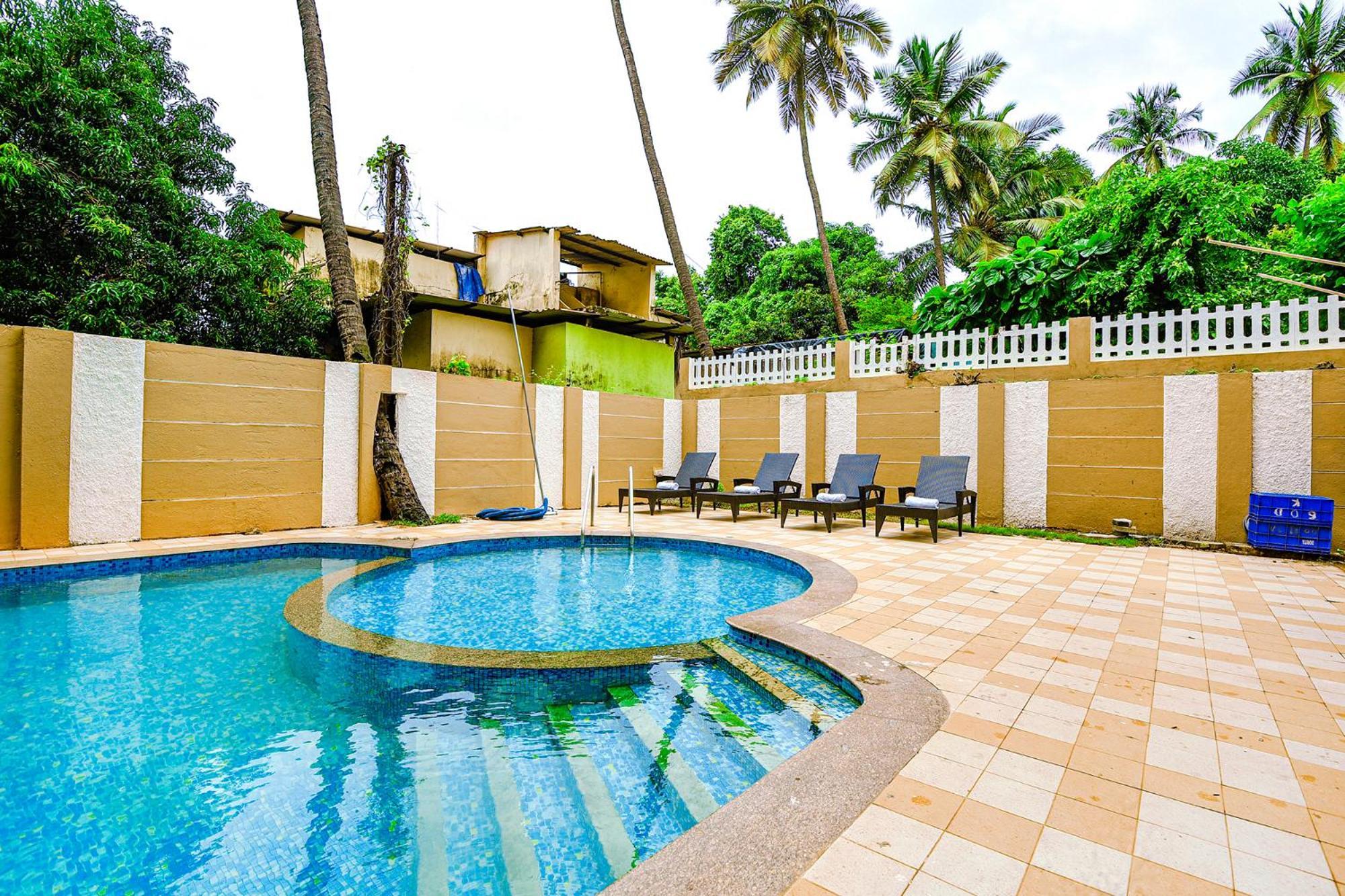 Fabhotel Prime Supreme - 700M From Vasco Da Gama Railway Station Marmagao エクステリア 写真